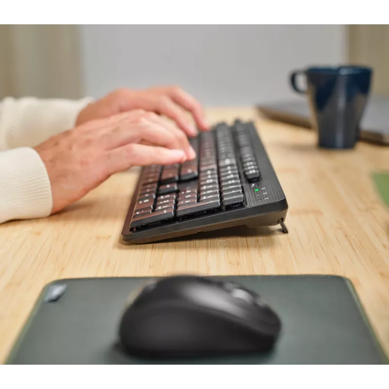 Teclado TRUST Ody II tamaño completo inalámbrico RF QWERTY nórdico negro