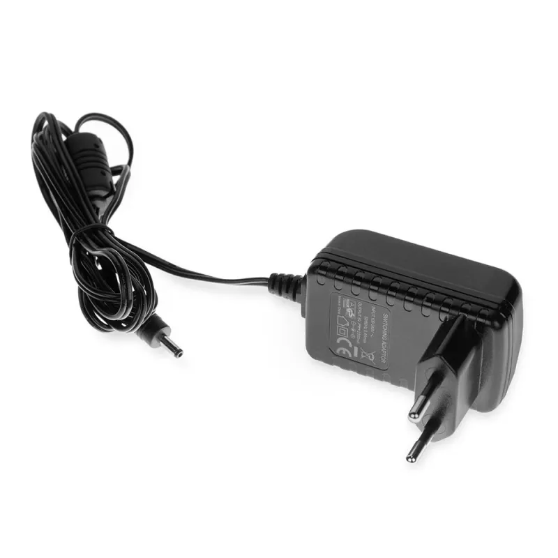 Fuente de alimentación universal ACT 5V 2A