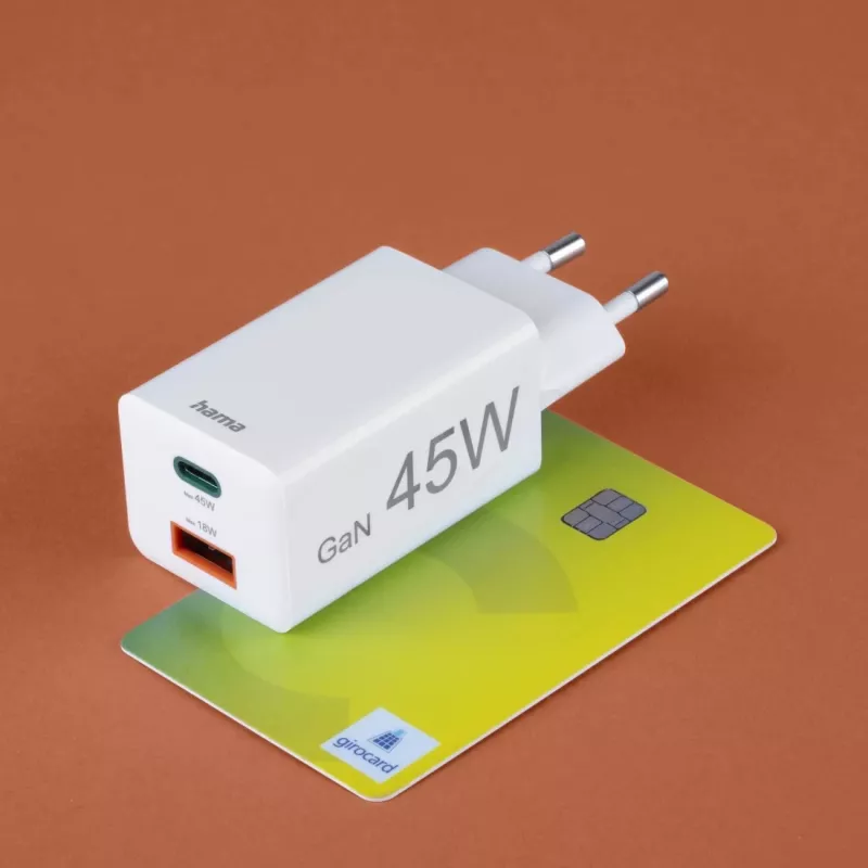 Hama 00125141 Cargador móvil universal blanco AC carga rápida para interiores