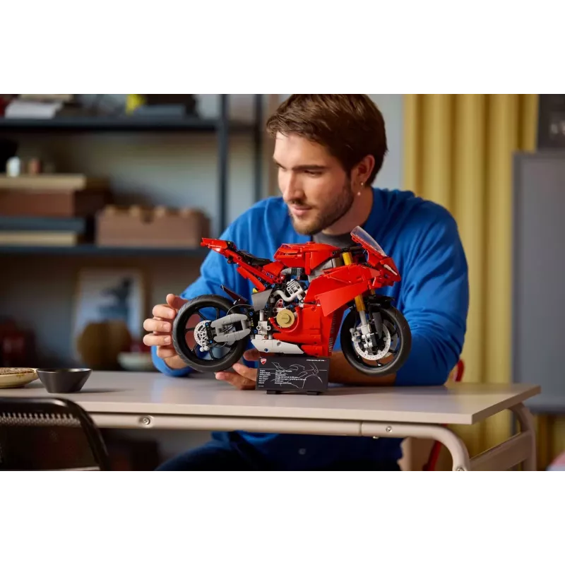 LEGO TECHNIC 42202 Moto Ducati Panigale V4 S