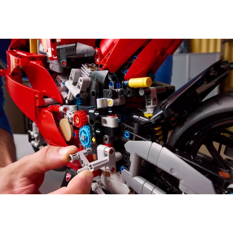 LEGO TECHNIC 42202 Moto Ducati Panigale V4 S