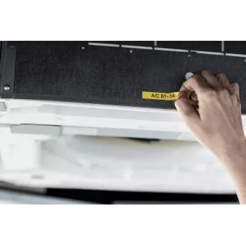 Impresora de etiquetas Brother PT-E110VP Transferencia térmica Color 180 x 180 DPI 20 mm/s TZe QWERTY