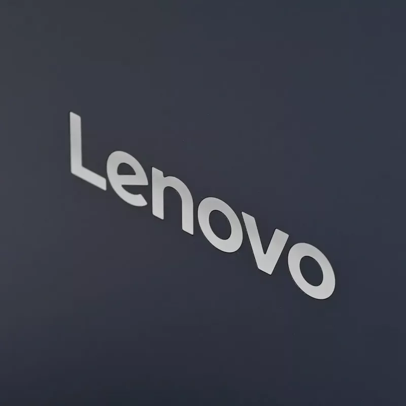 Portátil Lenovo schlank-5-16IRH10R — Intel Core 7 240H, pantalla táctil 16