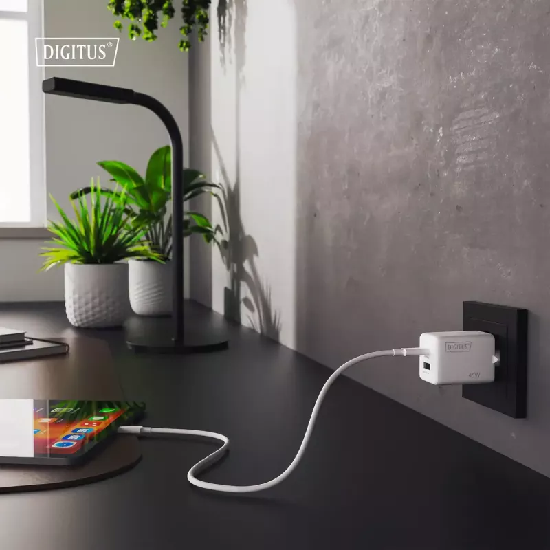 Cargador de pared DIGITUS USB GaN 45W — 1× USB-C, 1× USB-A, entrada 100–240V, blanco