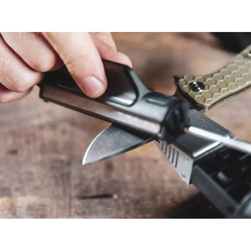 Afilador de cuchillos de paso Work Sharp Precision Adjust Elite 09DX066 — ángulo ajustable, piedras de diamante, acabado de cuero, funda de nailon