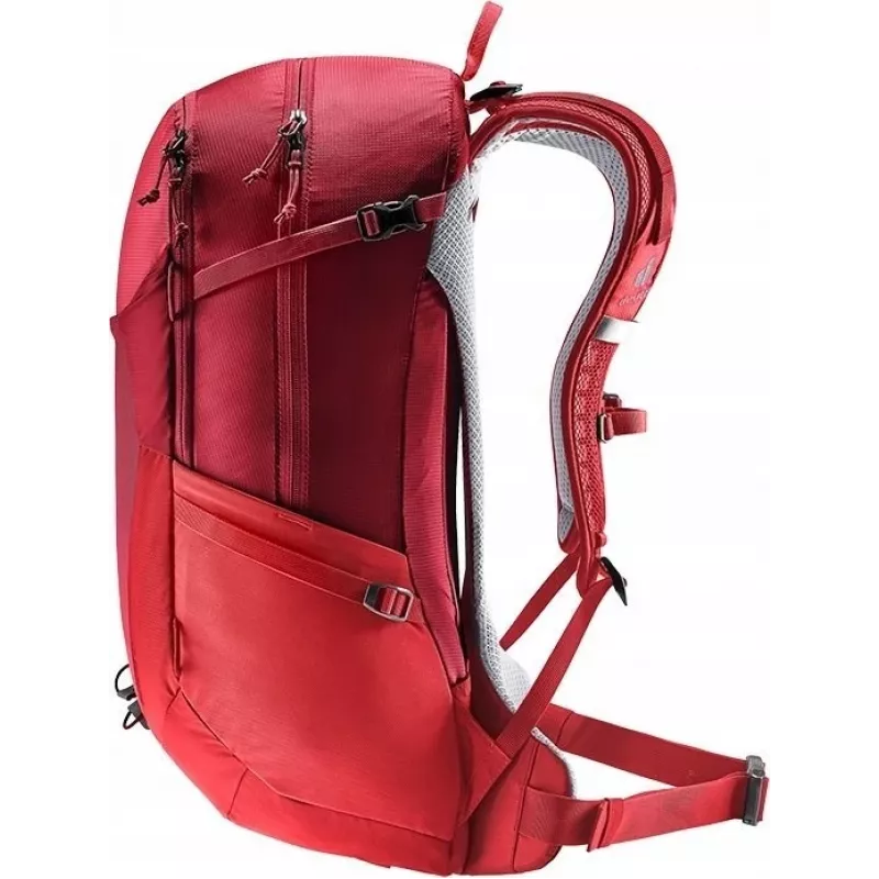 Mochila DEUTER Futura 23 masala-cherry 23 L de capacidad, ajuste cómodo