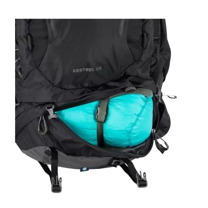 Mochila de trekking Osprey Kestrel 48 negra S/M