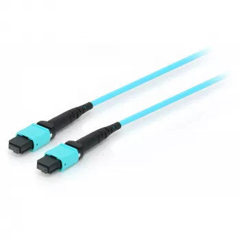 Equip Pro - Cable de conexión - MTP multimodo (W) - MTP multimodo (W) - 15,0 m - Fibra óptica - 50/125 micrómetros - OM4 - Aguamarina (25555707)
