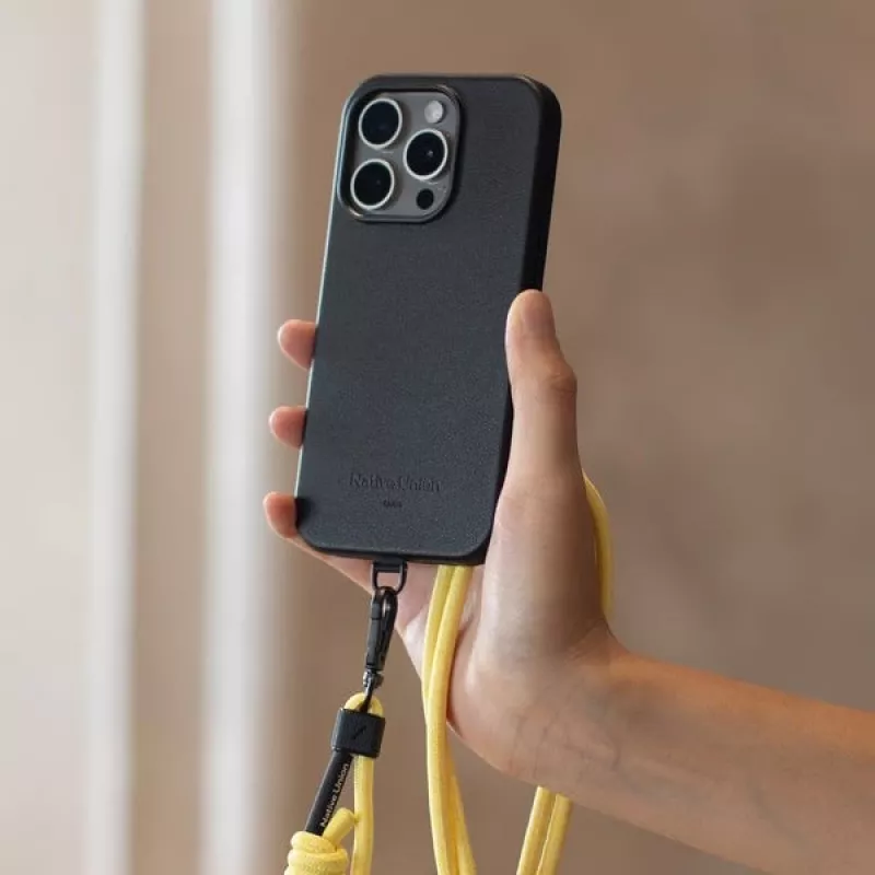 Funda Native Union Active para iPhone 16 Pro