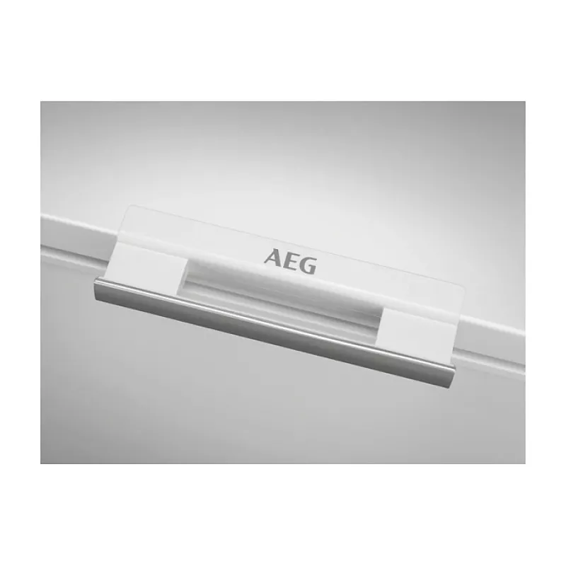 Arcón congelador AEG AHB531D1LW – independiente, 308 L de capacidad, 4 estrellas, 21 kg/24h de capacidad de congelación, clase de eficiencia energética D, blanco