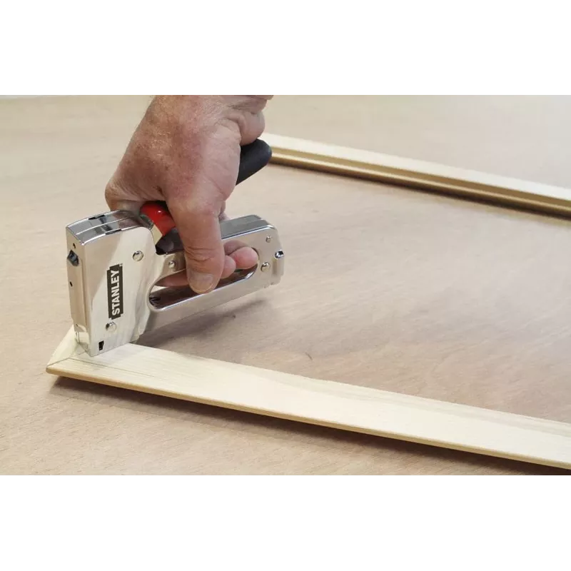 Grapadora Stanley TR 120