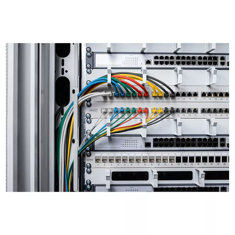 Cable de parcheo DIGITUS CAT 6 U-UTP slim, 0,3 m, azul