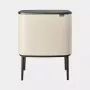 Cubo de basura con pedal Brabantia Bo Touch Bin 33 L 3 cubos beige ancho 540 mm fondo 312 mm alto 680 mm