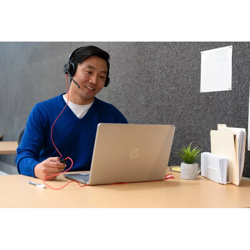 Auriculares HP Poly Blackwire 8225 USB-C, con cable, oficina/call center, 185 g, auriculares, negro