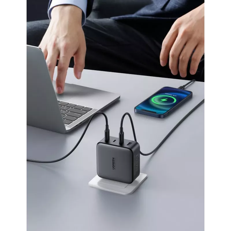 Cargador Ugreen Nexode 100W GaN USB-C USB-A carga rápida 3 puertos