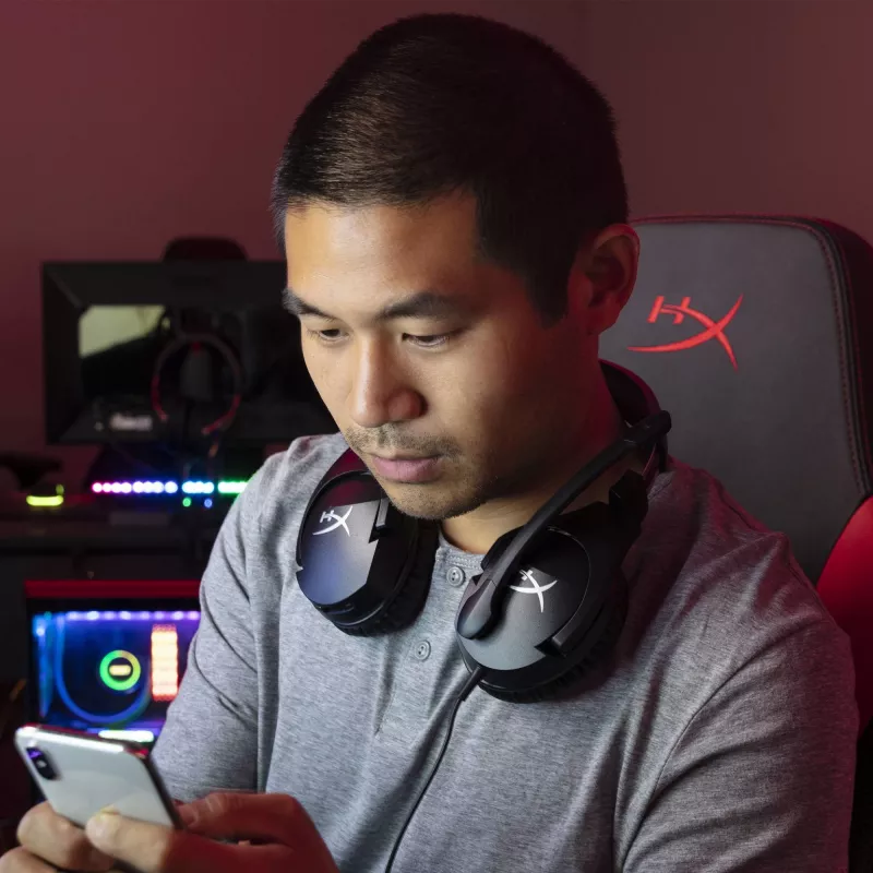 Auriculares HyperX Cloud Stinger S con cable diadema gaming negro