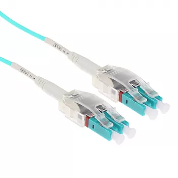 ACT Cable de fibra óptica multimodo 50/125 OM3 Polarity Twist de 0,5 metros con conectores LC