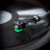 Audio-Technica AT-VM95E/H cápsula con portacápsulas AT-HS6BK premontado (negro/verde)