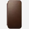 Funda para móvil de cuero Nomad Modern Leather Folio para iPhone 17 Pro Max (6,9 pulgadas) marrón, cuero/aluminio, 4 ranuras para tarjetas