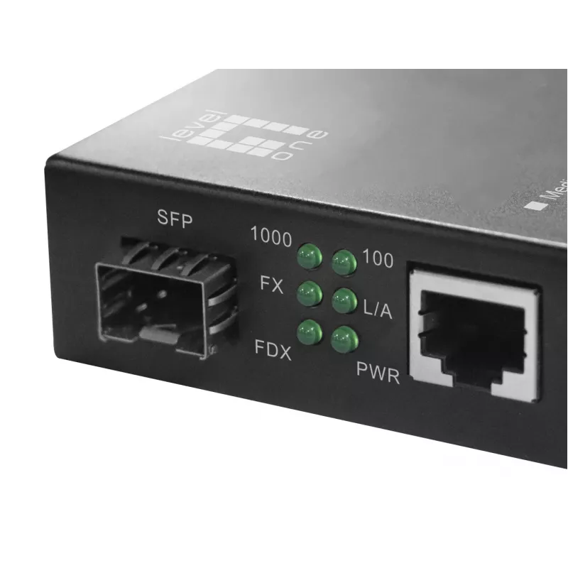 LevelOne Convertidor de medios RJ45 a SFP Gigabit, PoE PSE