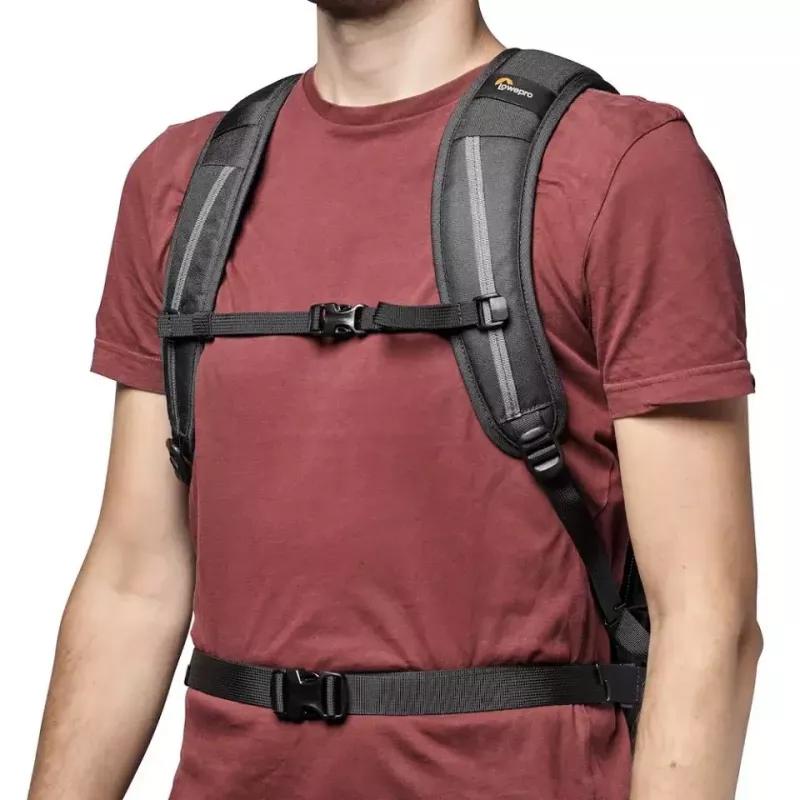 Mochila Lowepro Flipside Backpack 300 AW III negra 13