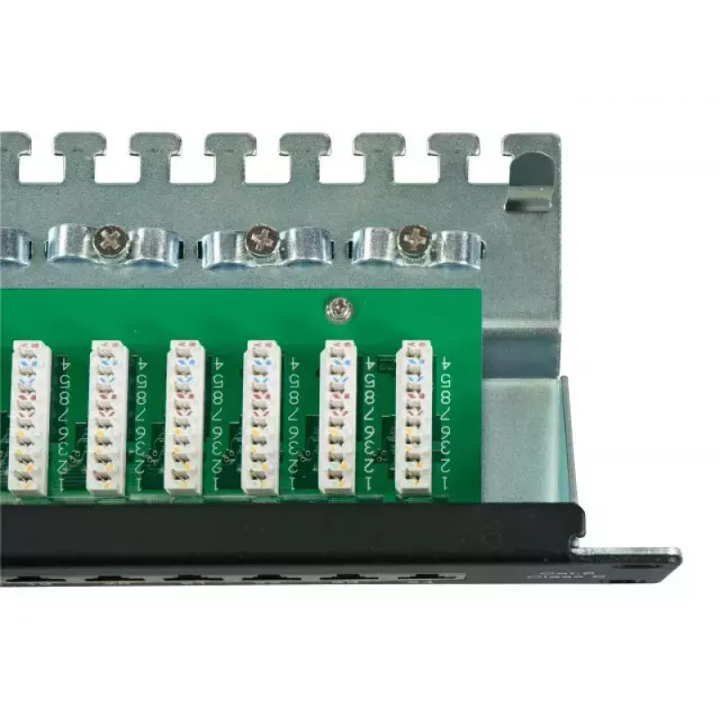Panel de parcheo EFB Elektronik 37667SW.1M