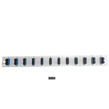 Accesorio para patch panel EFB Elektronik SB-FP-12SC-D-V-OM4 — montaje en rack 1U, 432×13×43,5 mm, gris