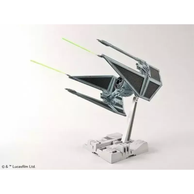 Maqueta de plástico REVELL TIE Interceptor 1:72 – set de montaje para exposición