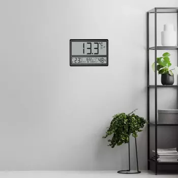 Despertador digital TFA-Dostmann 60.4523.01 negro LCD