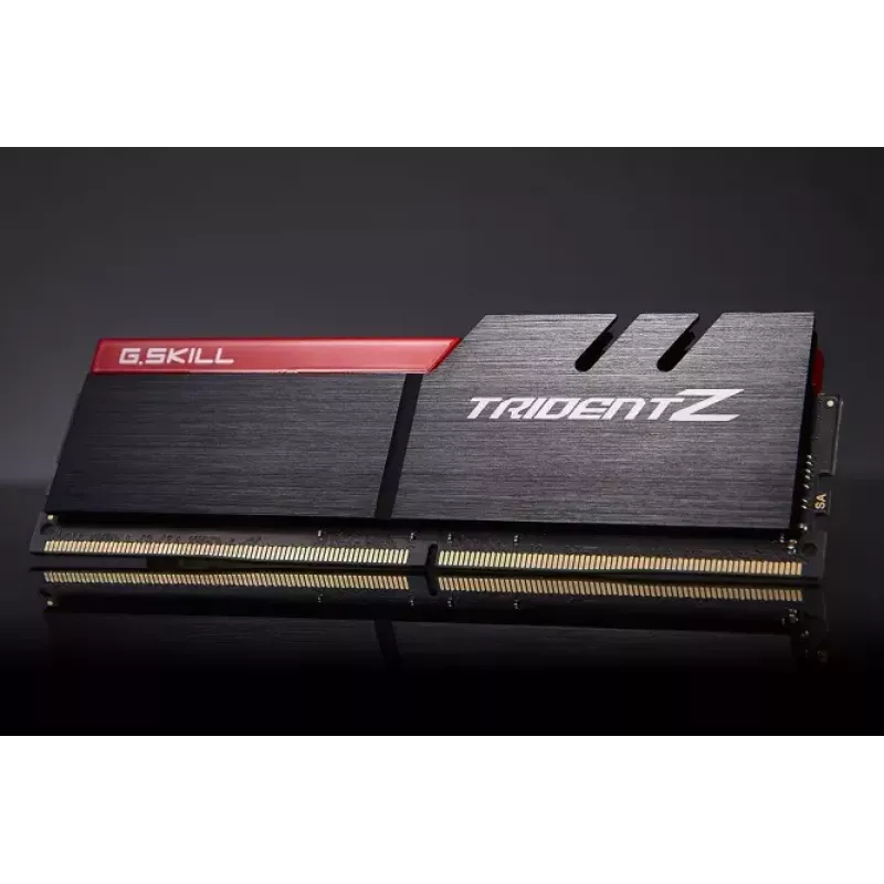 Trident Z, 8 GB, 2 x 4 GB, DDR4, 4266 MHz, DIMM de 288 pines