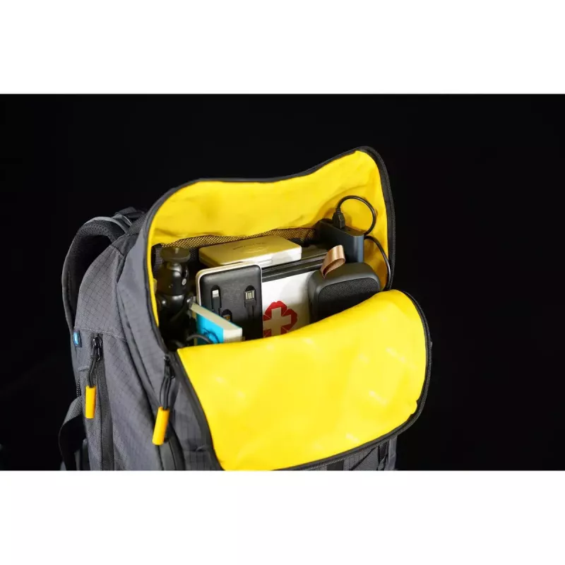 Mochila Vanguard VEO ACTIVE42M GY gris 13