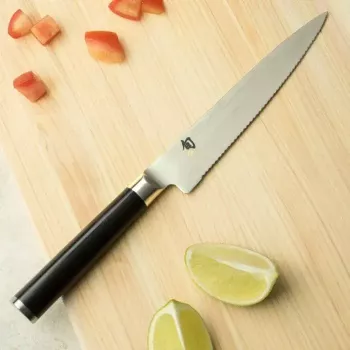 Cuchillo de trinchar KAI DM0722