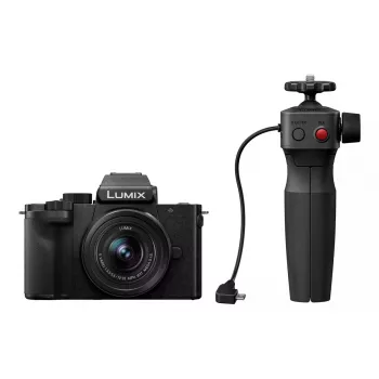 Kit de cámara Panasonic Lumix DC-G100D negra con objetivo H-FS 12-32 y empuñadura DMW-SHGR2