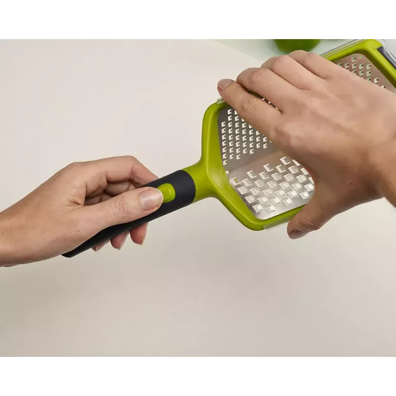 Rallador con mango Joseph Joseph Twist Grip verde