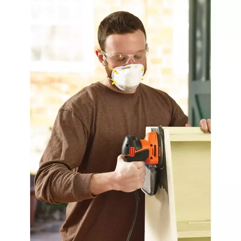 Lijadora orbital portátil Black & Decker KA2000-QS