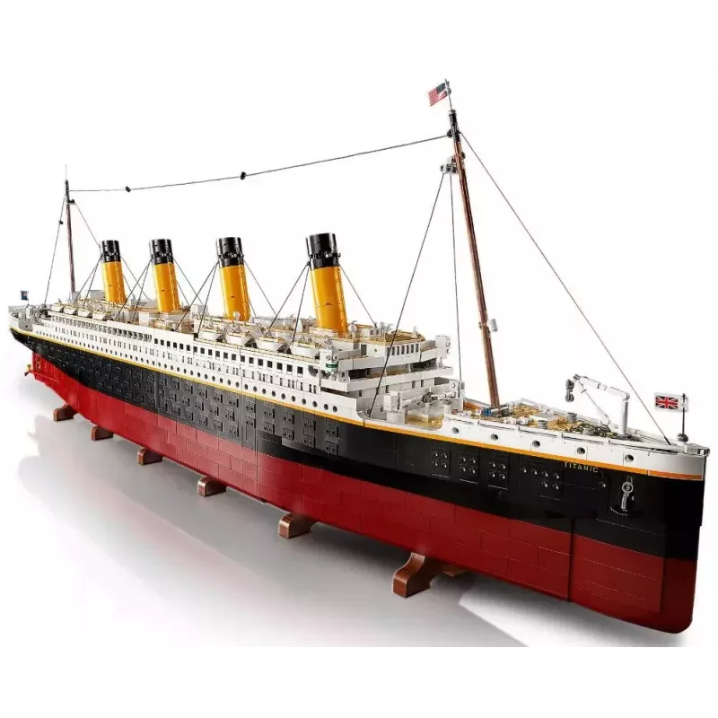 Set de construcción LEGO ICONS 10294 réplica del Titanic — 9.090 piezas, 18+
