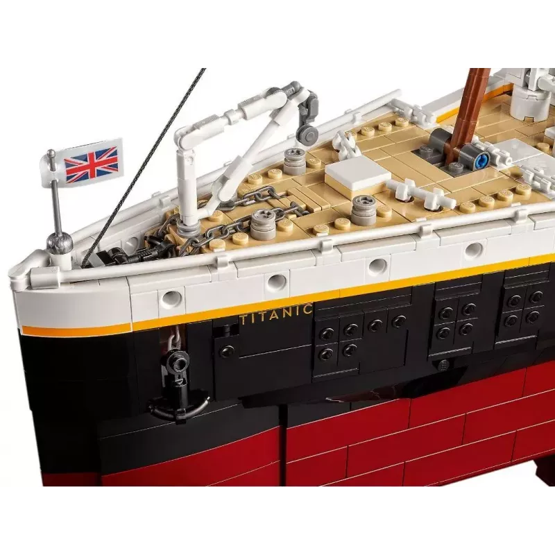 Set de construcción LEGO ICONS 10294 réplica del Titanic — 9.090 piezas, 18+