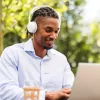 Auriculares Logitech Zone Wireless 2 ES — con cable e inalámbricos (Bluetooth), USB-C, supraaurales, cable de 1,5 m, blanco, 212 g