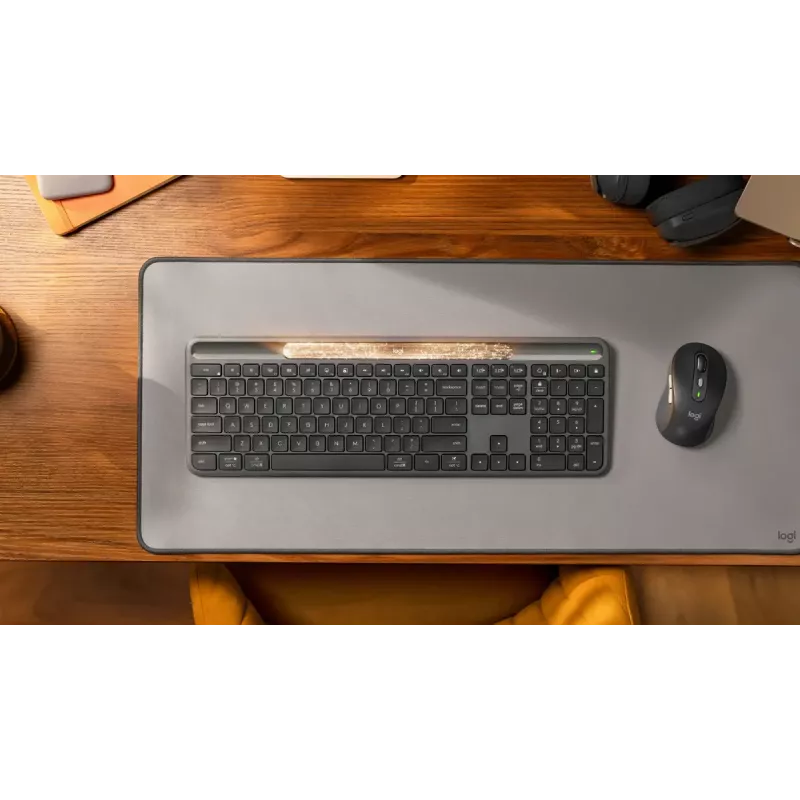 Teclado inalámbrico Logitech Signature Slim Solar+ 920-013762