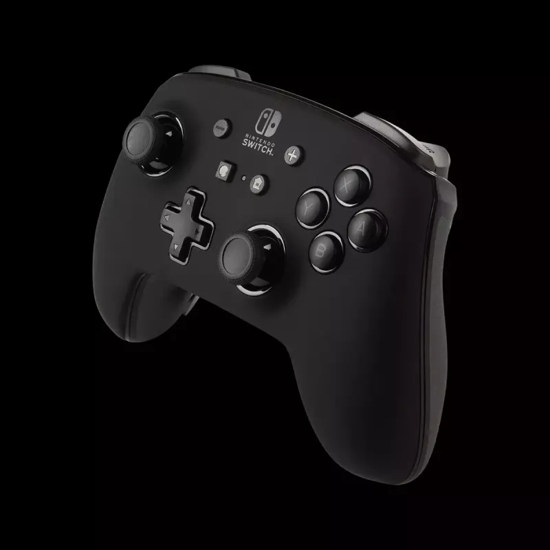 Mando PowerA FUSION Pro inalámbrico para Nintendo Switch — blanco/negro, Bluetooth y USB-C, 900 mAh