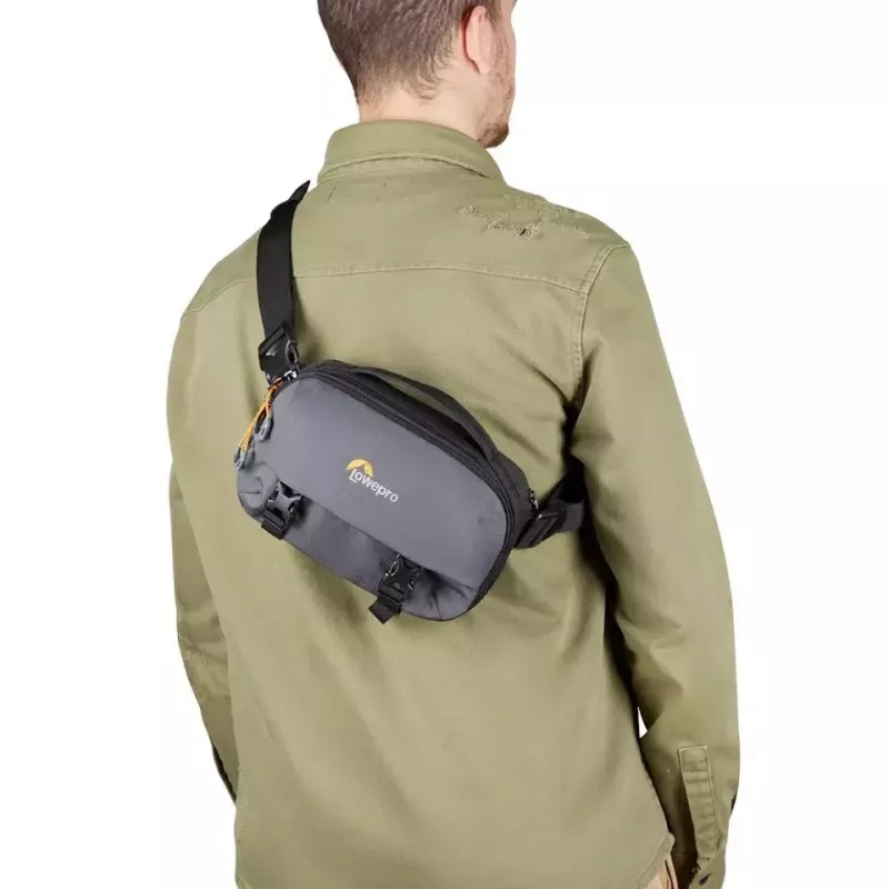 Bolsa sling Lowepro LP37467-PWW Gris correa de hombro