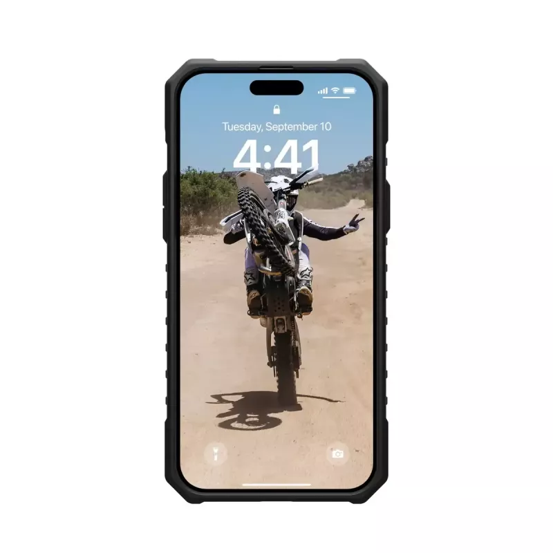 Cubierta Urban Armor Gear 114311114343 iPhone 15 Plus 17 cm negra transparente