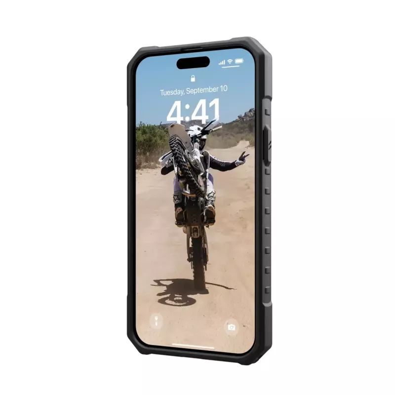 Cubierta Urban Armor Gear 114311114343 iPhone 15 Plus 17 cm negra transparente