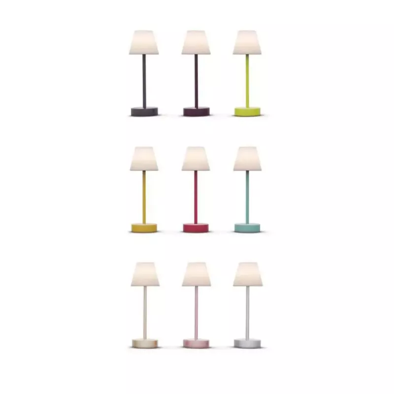 Lámpara de mesa Newgarden LOLA esbelta 30 2 W LED latón