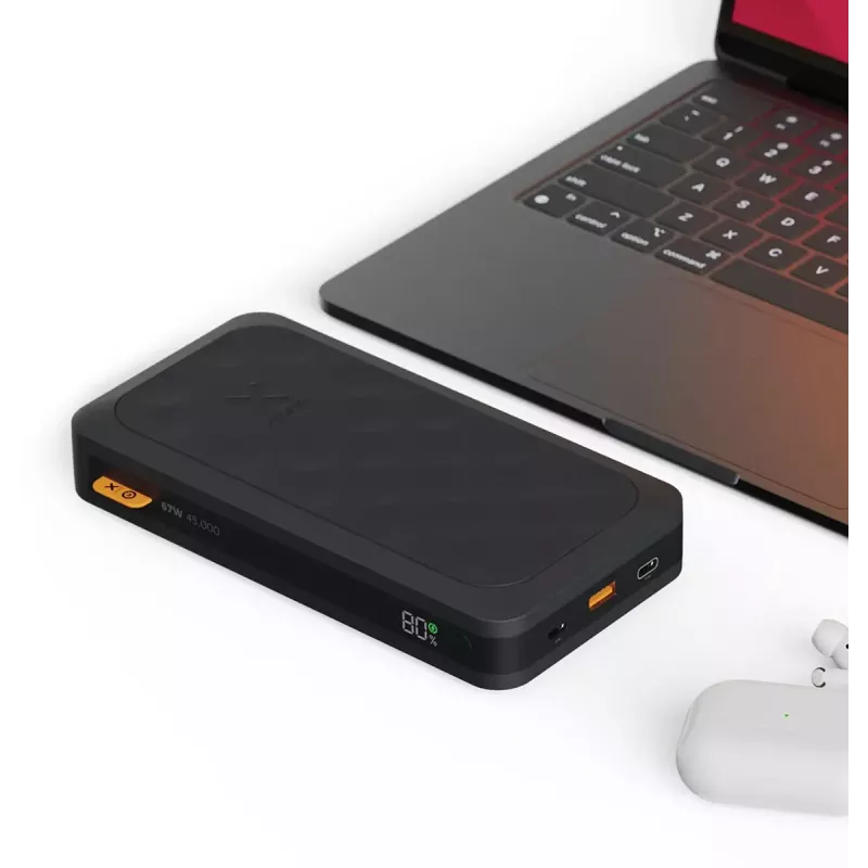 Batería portátil Xtorm 67W Fuel Series 45000mAh