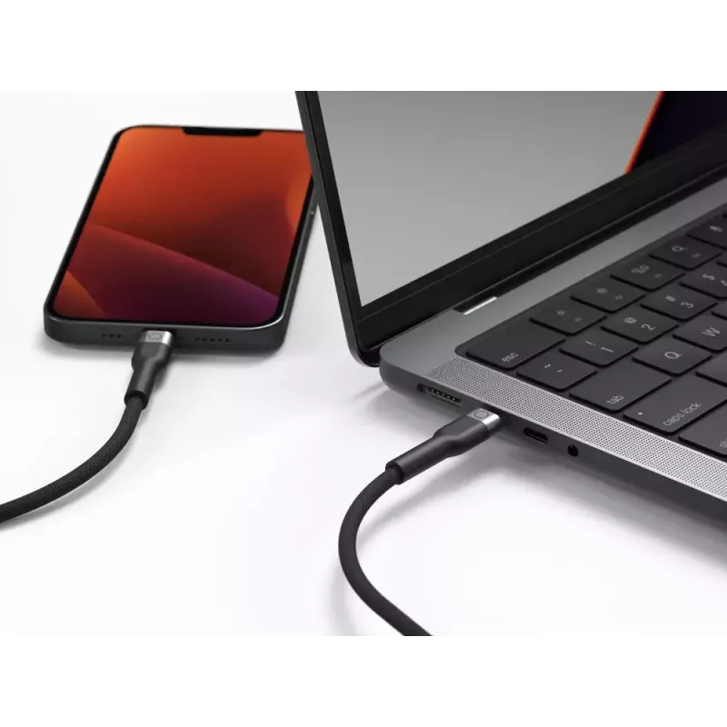 Cable USB-C a Lightning LINQ byELEMENTS 2 m certificado MFi Negro