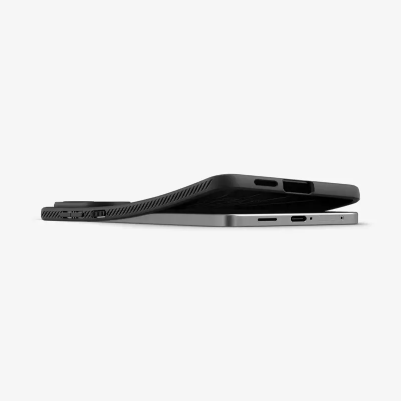 Funda Spigen Galaxy S25 Edge Negro Mate Monocromático