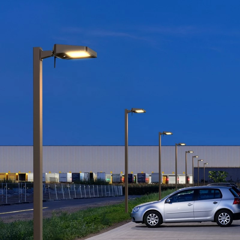 Glovii farola LED solar autónoma con control por app, sensor PIR y alto flujo luminoso