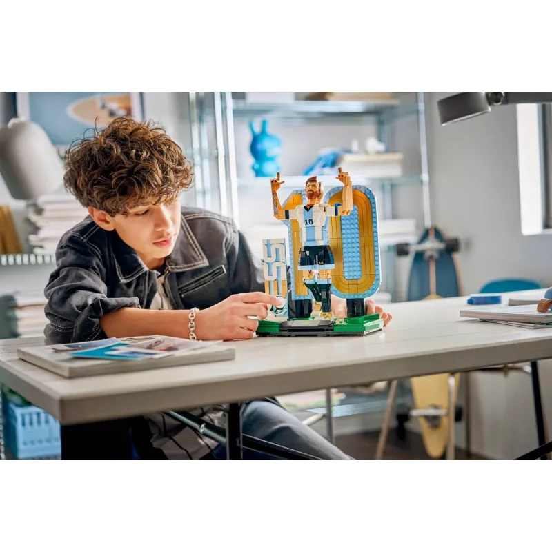 LEGO Editions Sports 43015 Lionel Messi — leyenda del fútbol