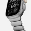 NOMAD Stratos Band - Correa de titanio para Apple Watch 49mm con FKM (titanio natural, FKM negro)